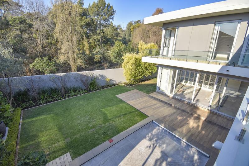5 Bedroom Property for Sale in Hyde Park Gauteng