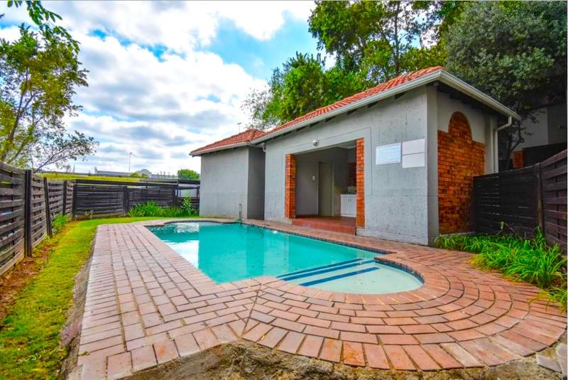 1 Bedroom Property for Sale in Rivonia Gauteng