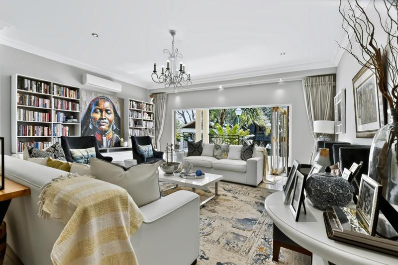 6 Bedroom Property for Sale in Northcliff Gauteng
