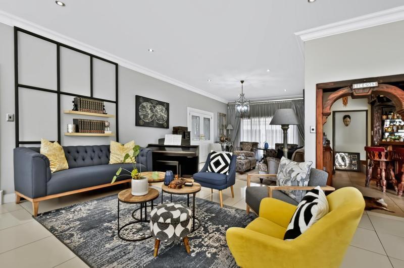 6 Bedroom Property for Sale in Northcliff Gauteng