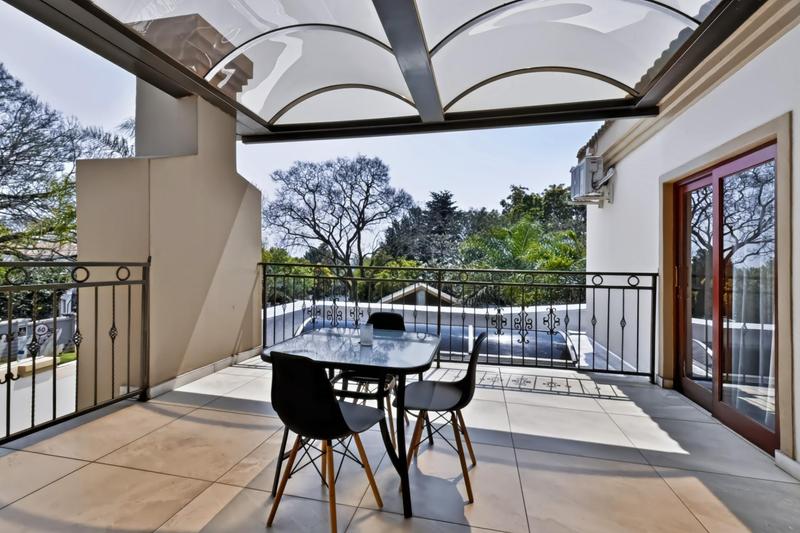 6 Bedroom Property for Sale in Northcliff Gauteng