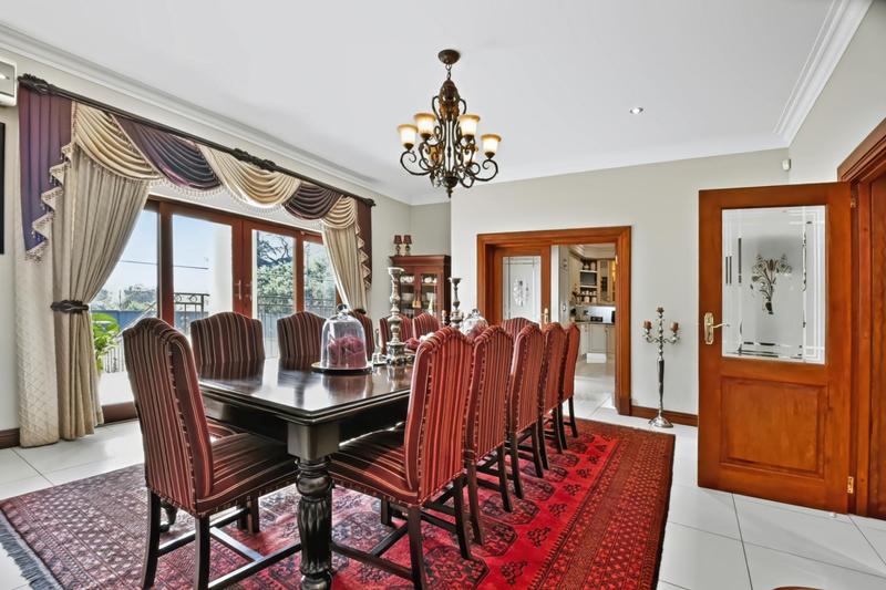 6 Bedroom Property for Sale in Northcliff Gauteng