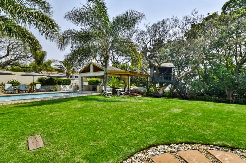 6 Bedroom Property for Sale in Northcliff Gauteng