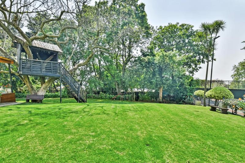 6 Bedroom Property for Sale in Northcliff Gauteng