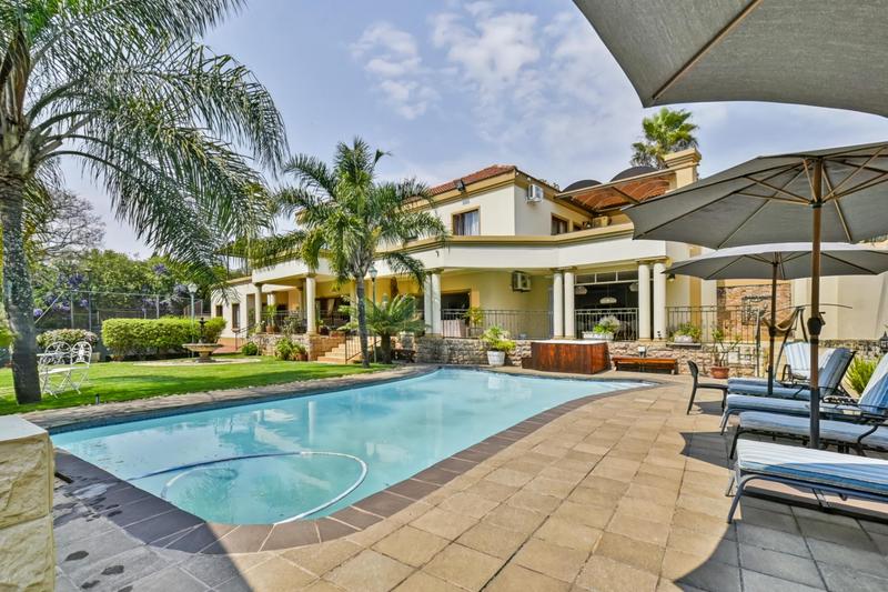6 Bedroom Property for Sale in Northcliff Gauteng