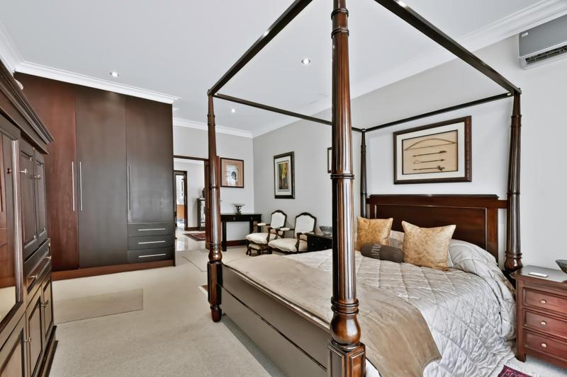6 Bedroom Property for Sale in Northcliff Gauteng