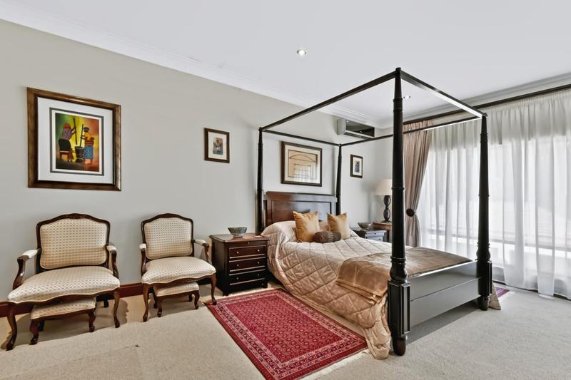 6 Bedroom Property for Sale in Northcliff Gauteng