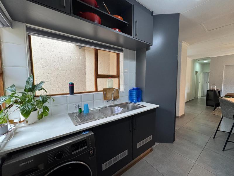 3 Bedroom Property for Sale in Pinehaven Gauteng