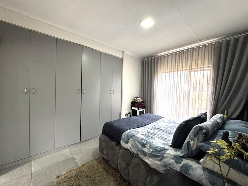3 Bedroom Property for Sale in Pinehaven Gauteng