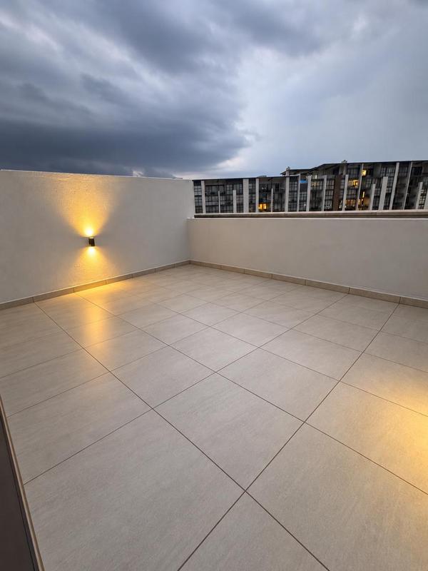 To Let 2 Bedroom Property for Rent in Midstream Estate Gauteng