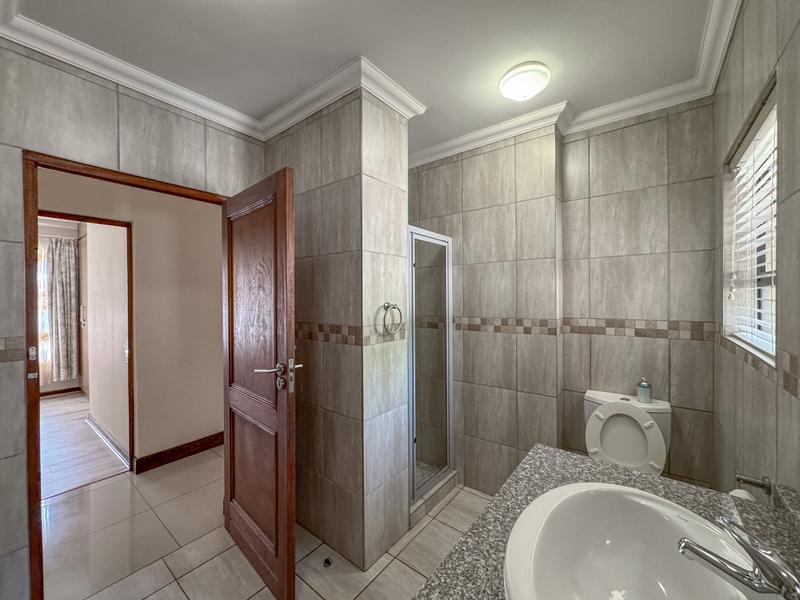 3 Bedroom Property for Sale in Midstream Hill Gauteng