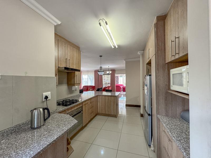 3 Bedroom Property for Sale in Midstream Hill Gauteng