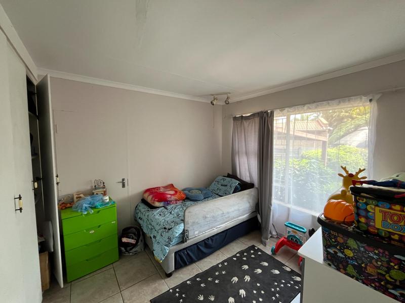 To Let 2 Bedroom Property for Rent in Glen Marais Gauteng