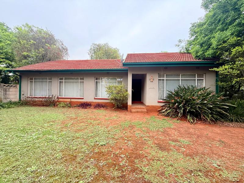 3 Bedroom Property for Sale in Flora Gardens Gauteng
