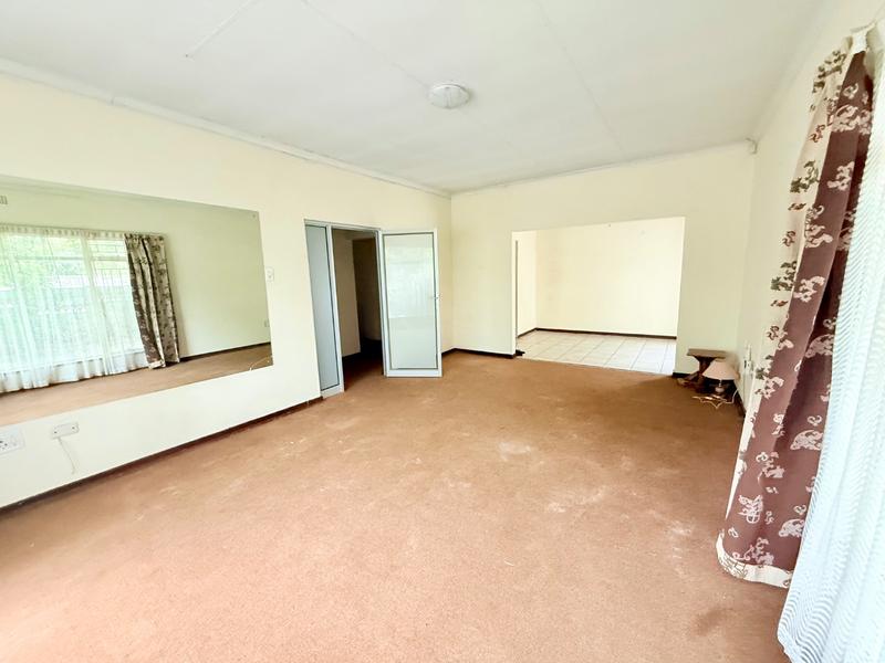 3 Bedroom Property for Sale in Flora Gardens Gauteng