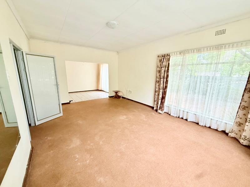 3 Bedroom Property for Sale in Flora Gardens Gauteng