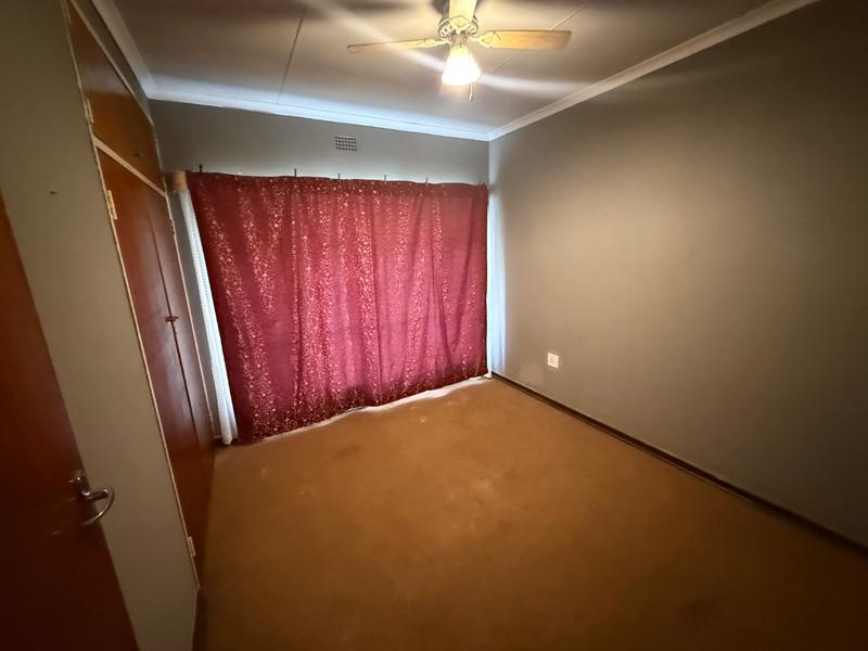 3 Bedroom Property for Sale in Flora Gardens Gauteng