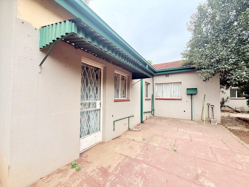 3 Bedroom Property for Sale in Flora Gardens Gauteng