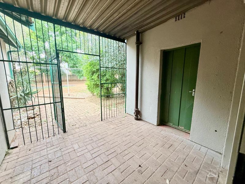 3 Bedroom Property for Sale in Flora Gardens Gauteng