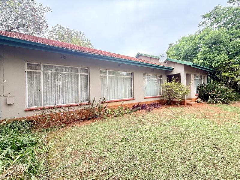 3 Bedroom Property for Sale in Flora Gardens Gauteng