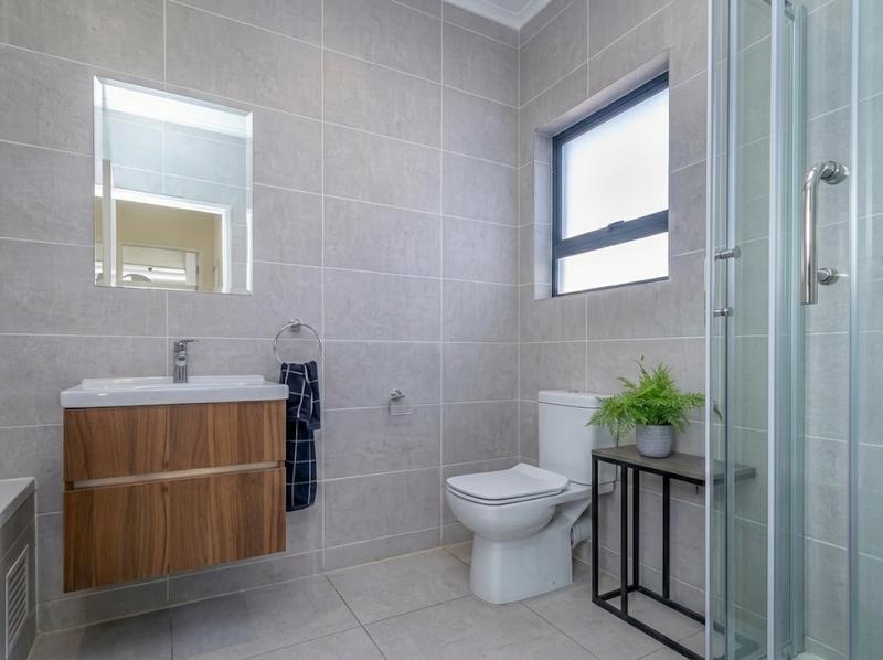 To Let 3 Bedroom Property for Rent in Sunninghill Gauteng