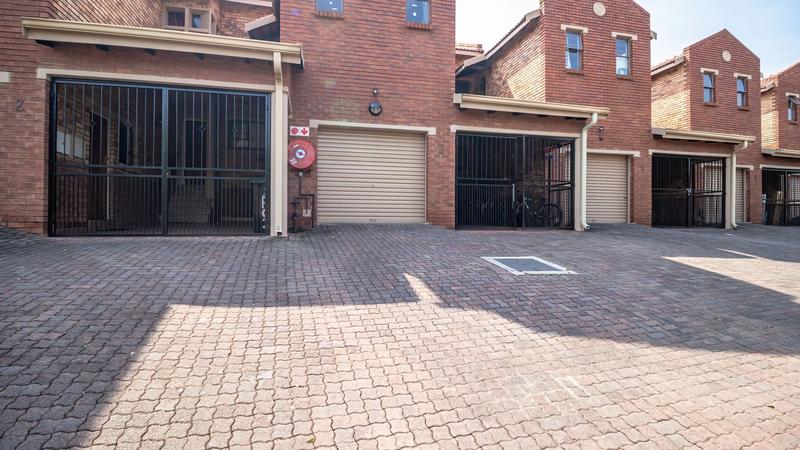 To Let 3 Bedroom Property for Rent in Edenvale Gauteng