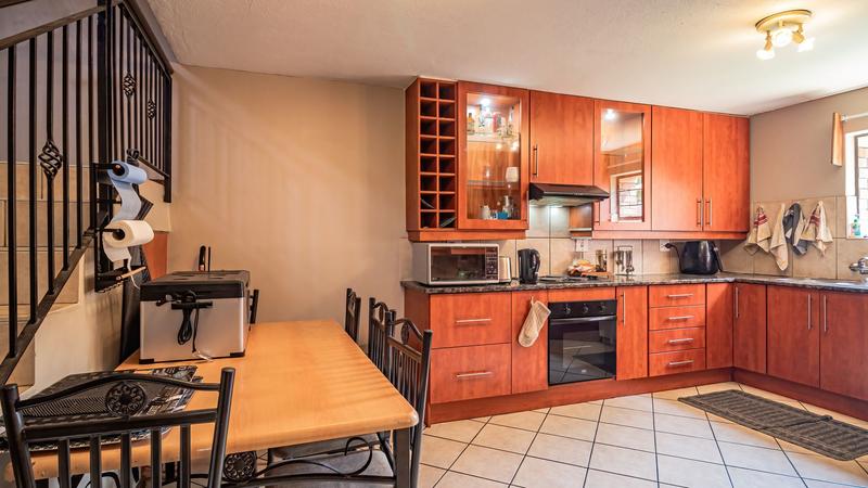 To Let 3 Bedroom Property for Rent in Edenvale Gauteng