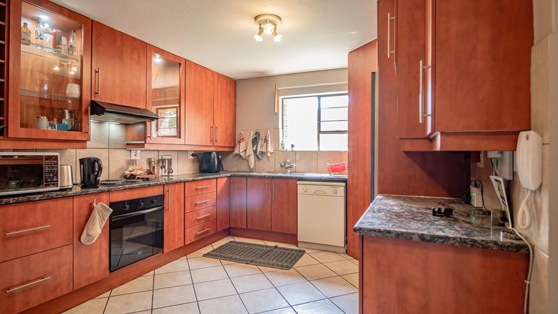 To Let 3 Bedroom Property for Rent in Edenvale Gauteng