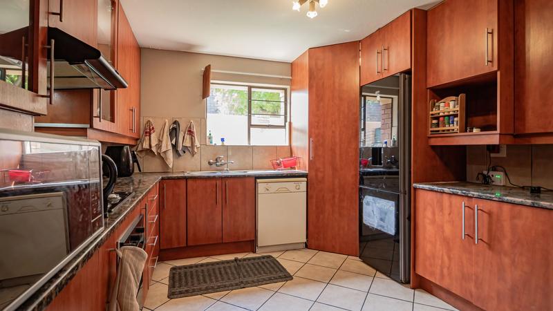 To Let 3 Bedroom Property for Rent in Edenvale Gauteng
