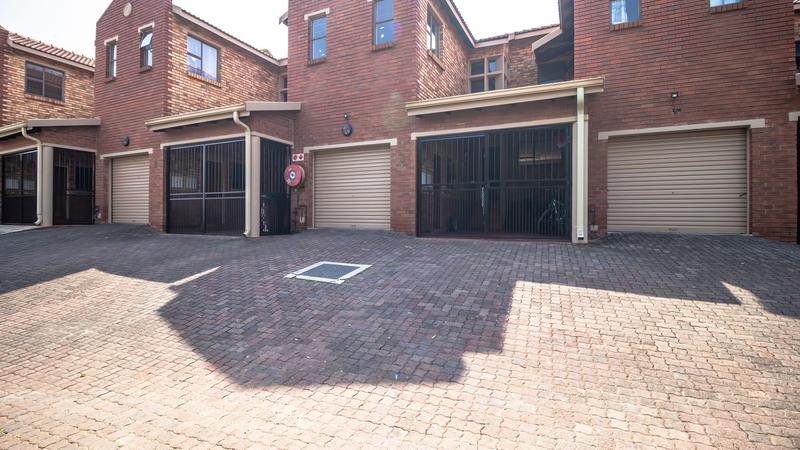 To Let 3 Bedroom Property for Rent in Edenvale Gauteng