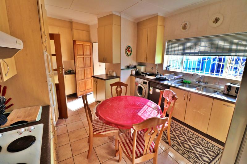 3 Bedroom Property for Sale in Dawnview Gauteng