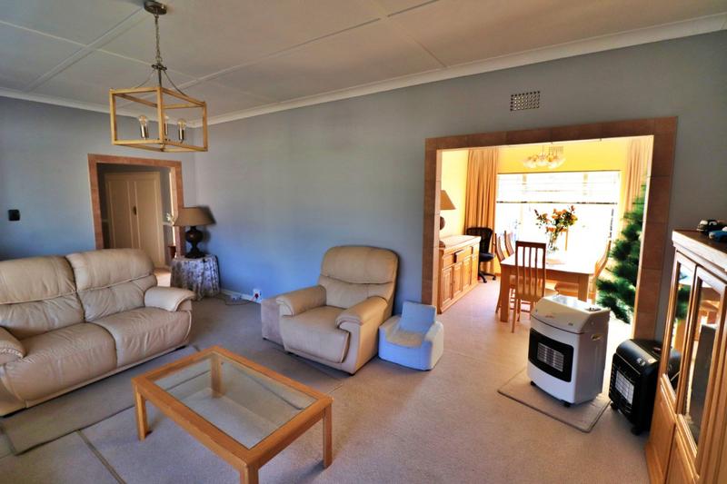 3 Bedroom Property for Sale in Dawnview Gauteng