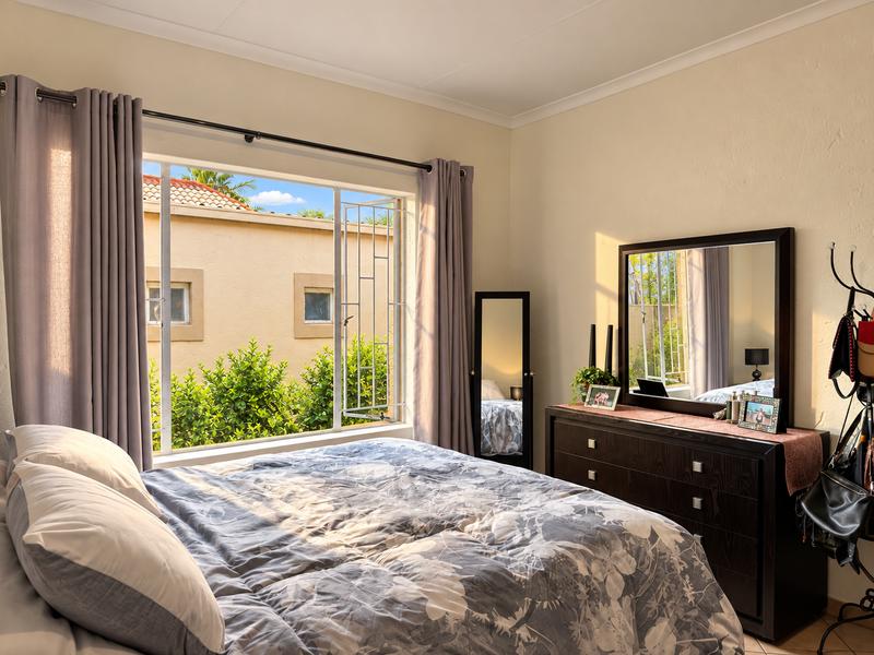4 Bedroom Property for Sale in Amberfield Gauteng