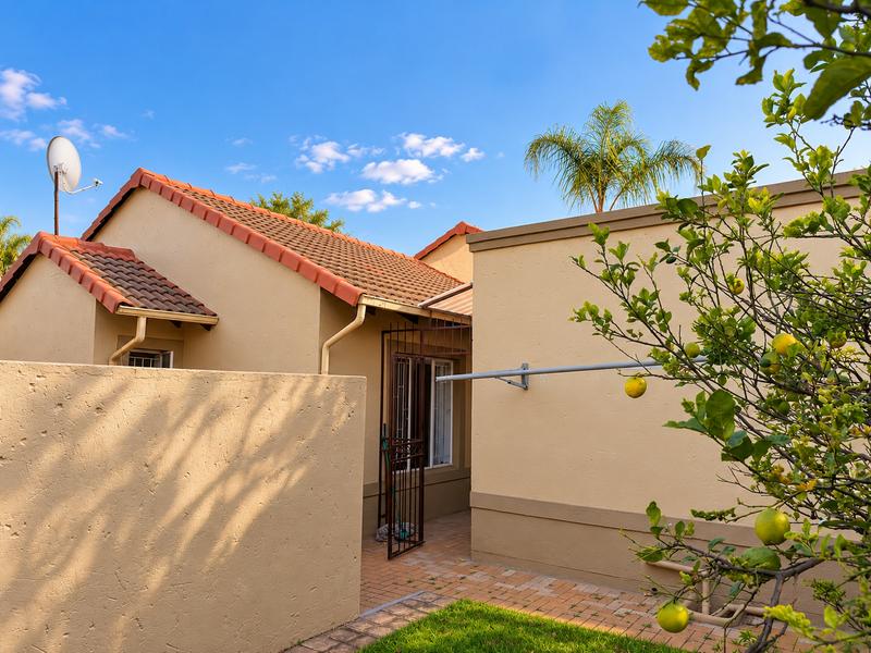 4 Bedroom Property for Sale in Amberfield Gauteng