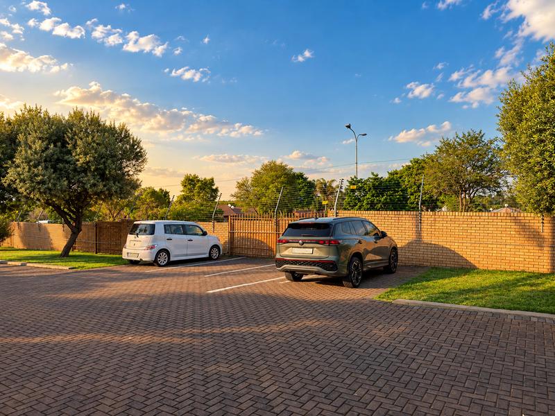 4 Bedroom Property for Sale in Amberfield Gauteng