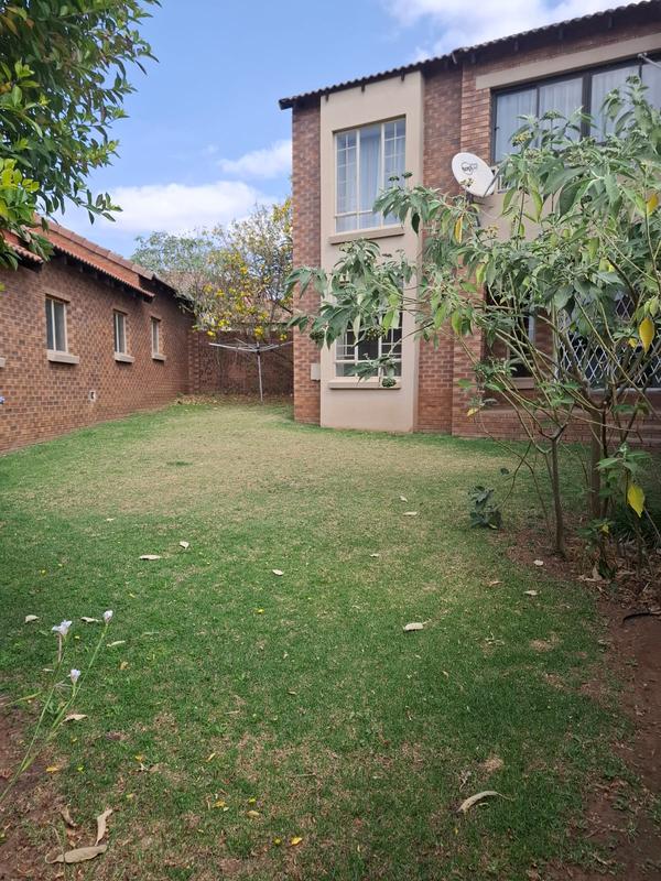 To Let 2 Bedroom Property for Rent in Mooikloof Ridge Gauteng
