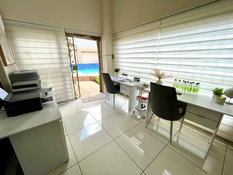 4 Bedroom Property for Sale in Chancliff Ridge Gauteng