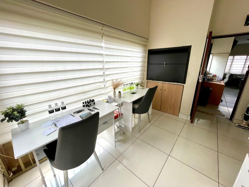 4 Bedroom Property for Sale in Chancliff Ridge Gauteng