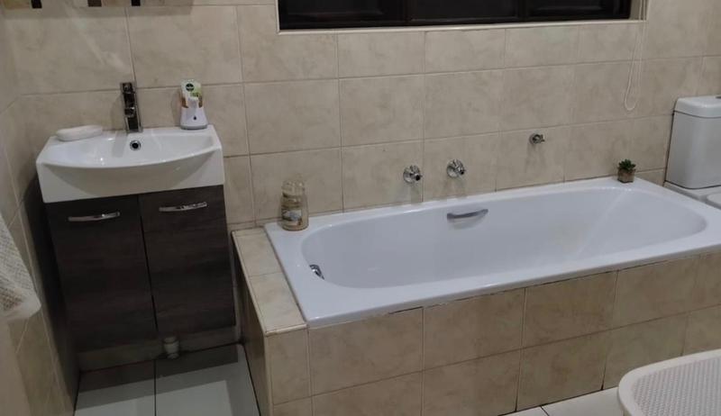 4 Bedroom Property for Sale in Chancliff Ridge Gauteng