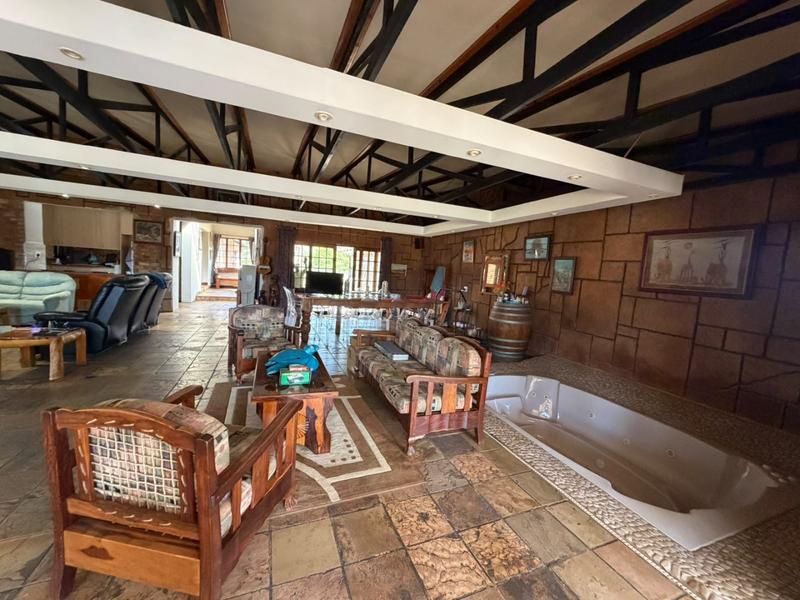 4 Bedroom Property for Sale in Derdepoort Gauteng