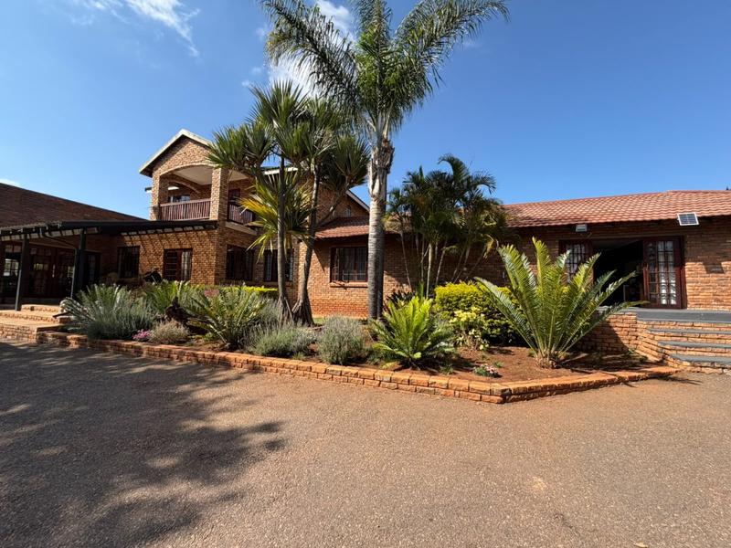 4 Bedroom Property for Sale in Derdepoort Gauteng