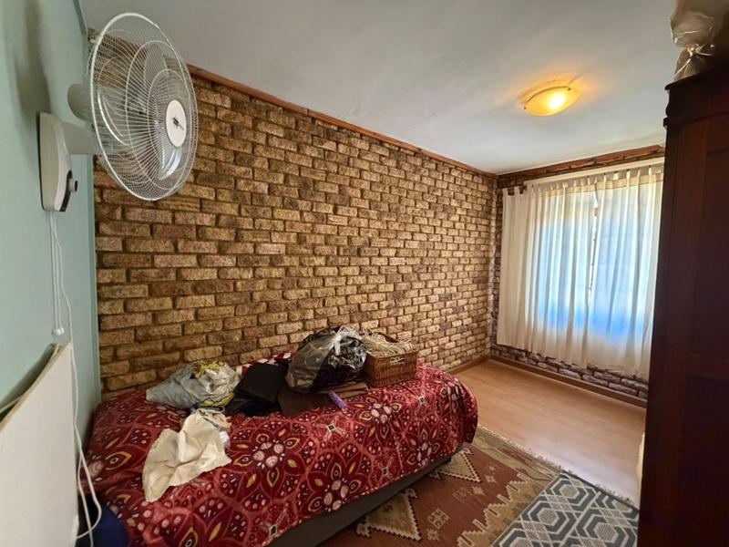 4 Bedroom Property for Sale in Derdepoort Gauteng