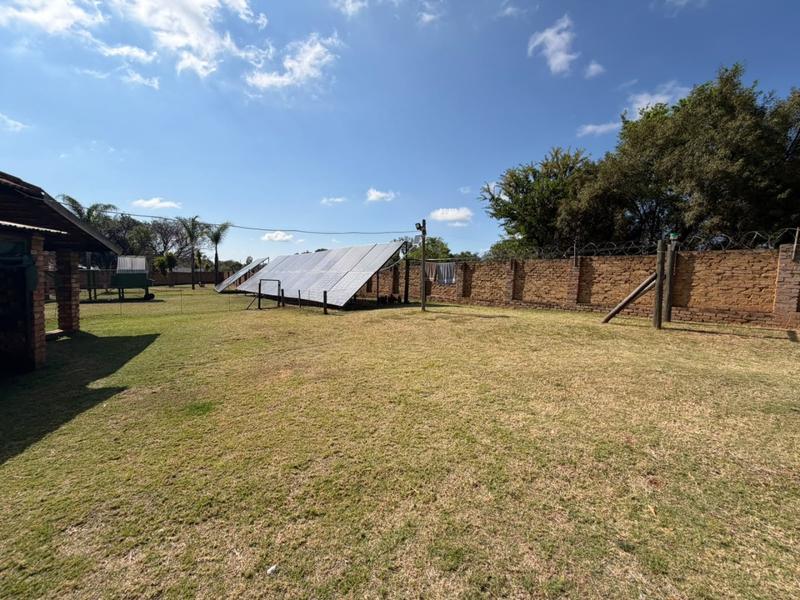 4 Bedroom Property for Sale in Derdepoort Gauteng