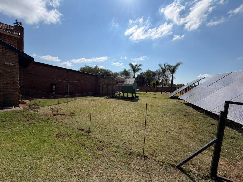 4 Bedroom Property for Sale in Derdepoort Gauteng