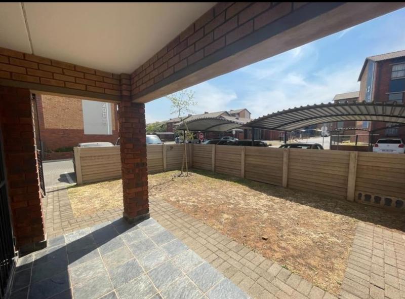 To Let 2 Bedroom Property for Rent in Kibler Park Gauteng