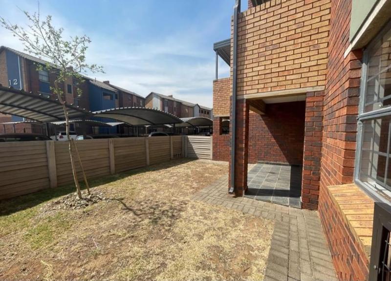 To Let 2 Bedroom Property for Rent in Kibler Park Gauteng