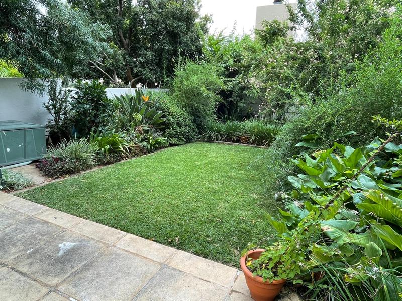 To Let 2 Bedroom Property for Rent in Rivonia Gauteng