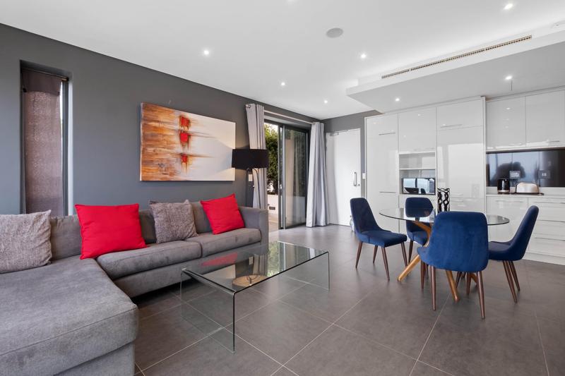 2 Bedroom Property for Sale in Rosebank Gauteng