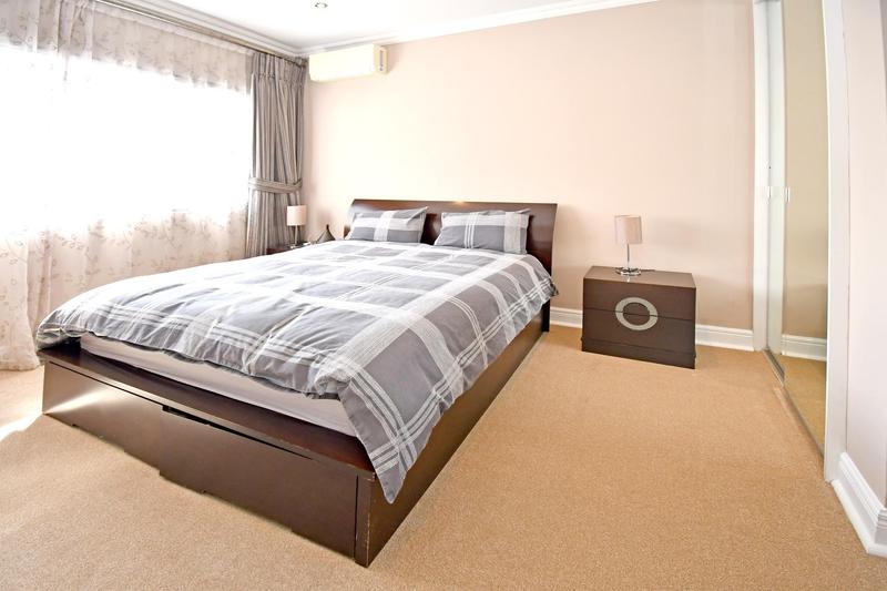To Let 4 Bedroom Property for Rent in Parkmore Gauteng