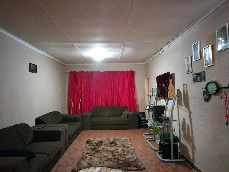 To Let 2 Bedroom Property for Rent in Pretoria Gardens Gauteng